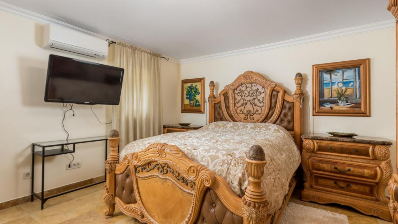 Apartments Villa Bv Опатия Экстерьер фото
