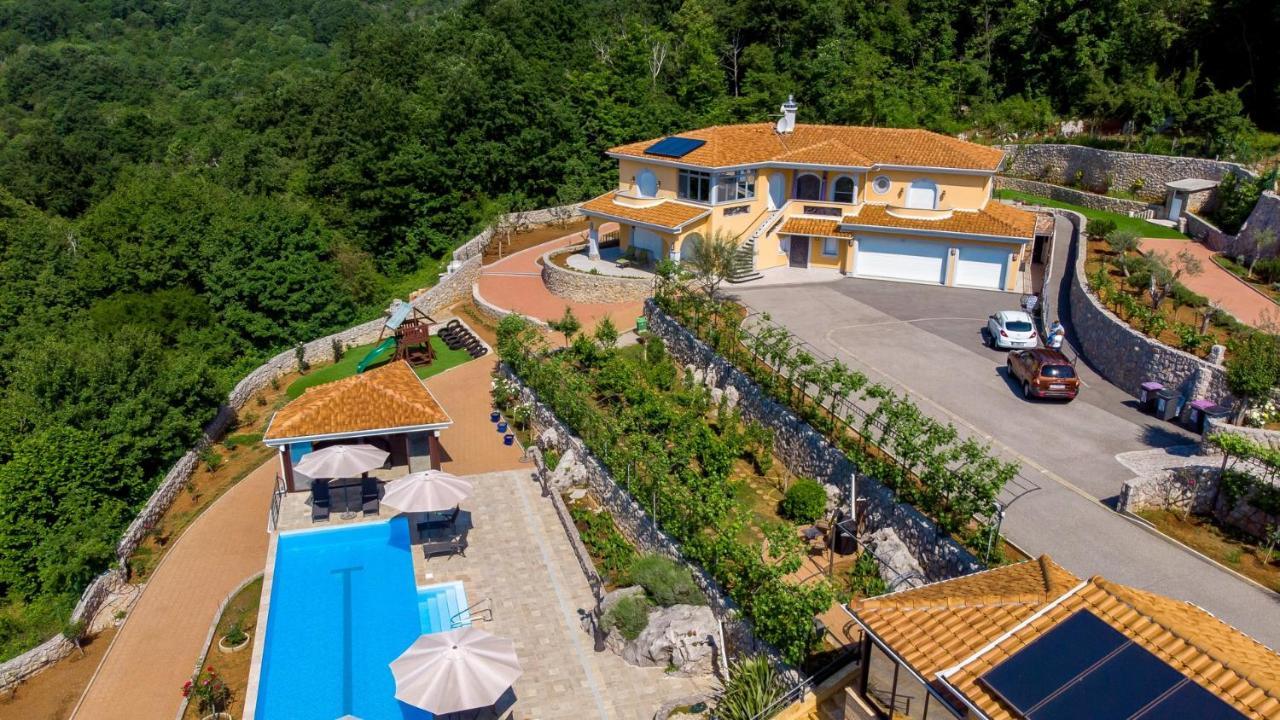 Apartments Villa Bv Опатия Экстерьер фото
