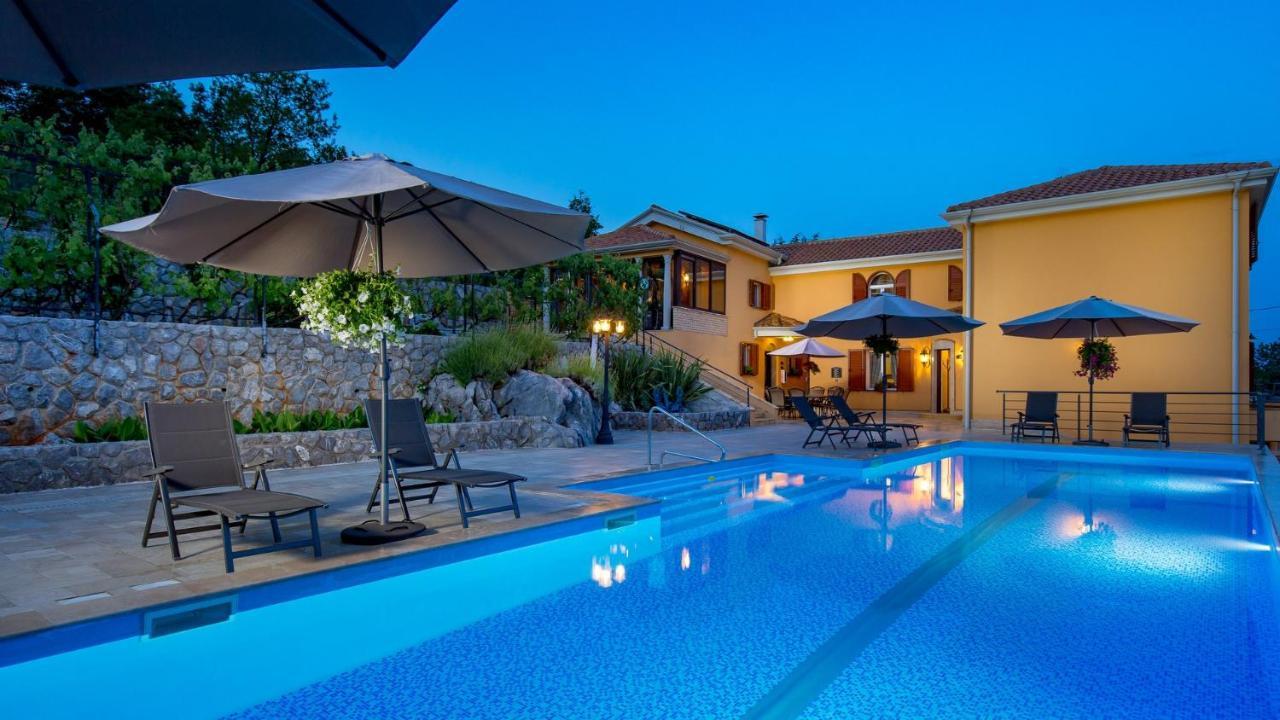 Apartments Villa Bv Опатия Экстерьер фото